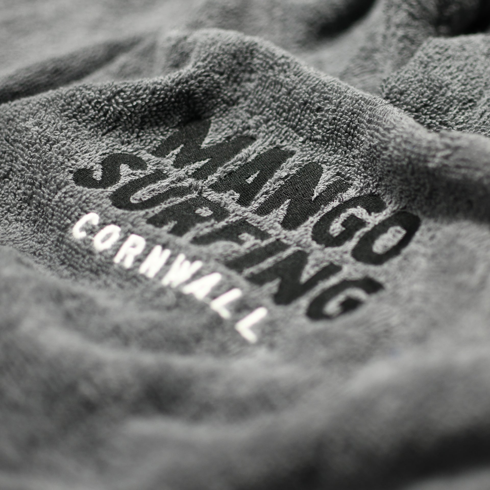 Mango Surfing Changing Robe - ManGo Surfing