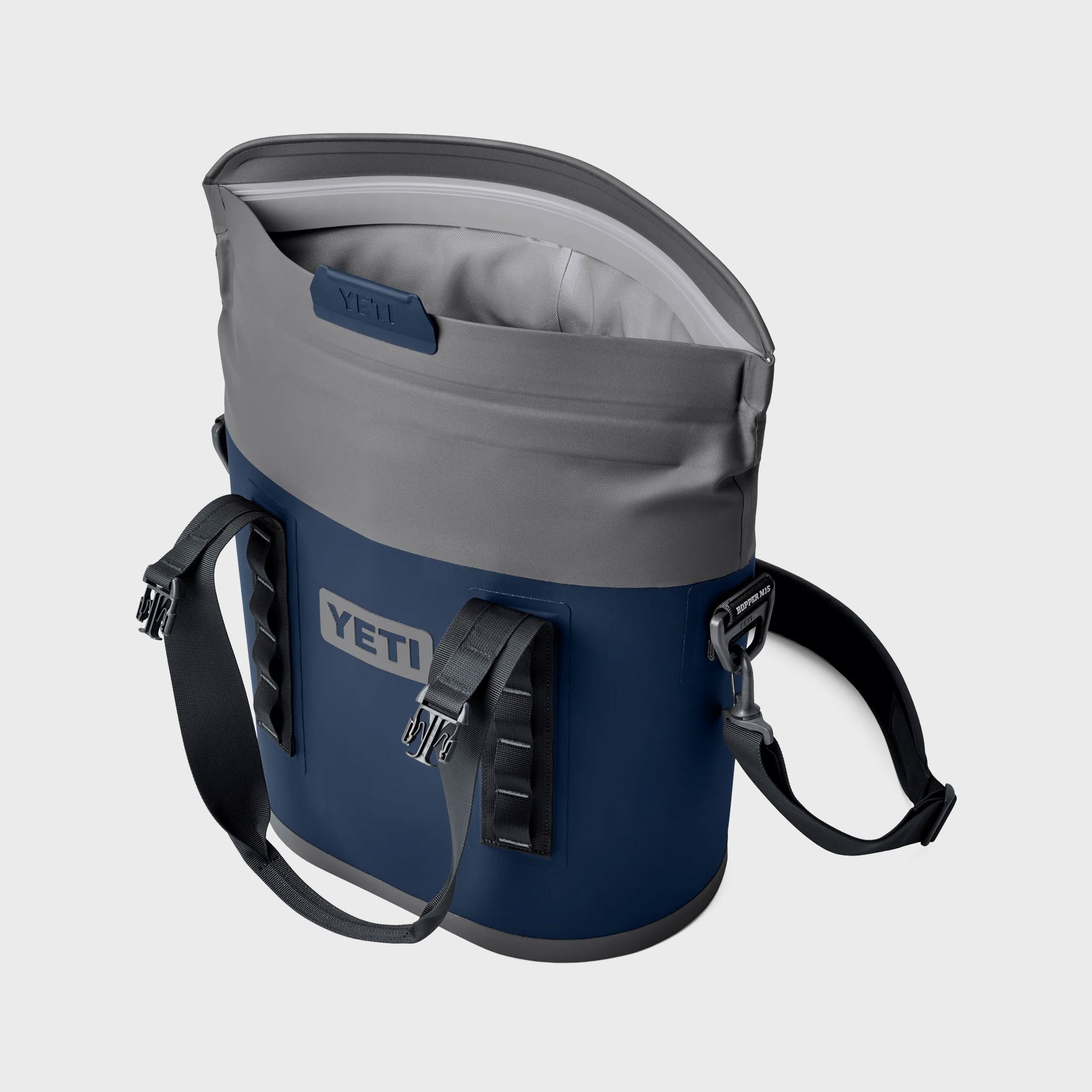 Yeti Hopper M15 Soft Cool Bag - Navy - ManGo Surfing