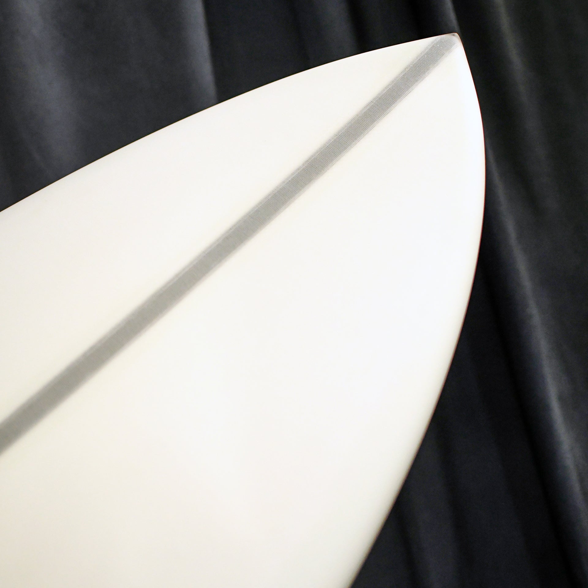 Aloha Skipper 5F Shadow Force Surfboard - Clear/Metal Stringer