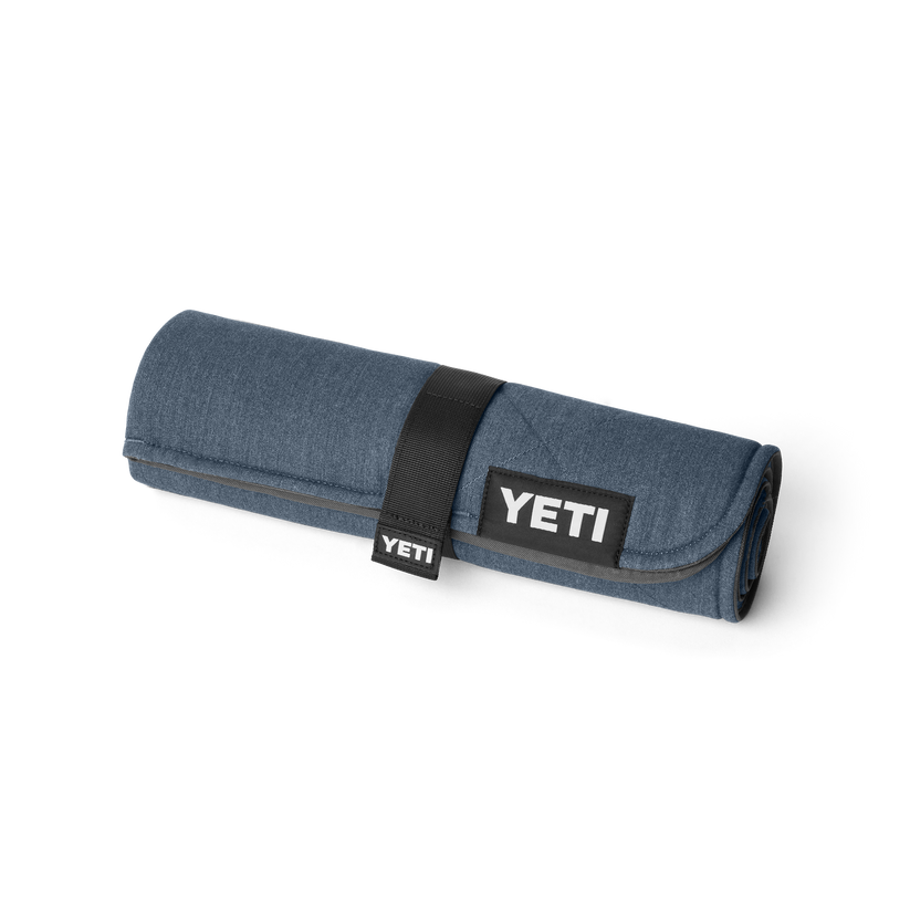 Yeti Small Lowlands Blanket - Navy