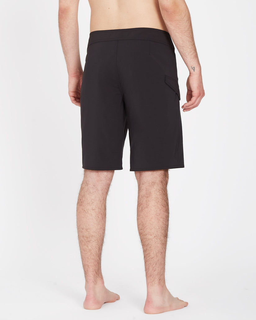 Volcom Mens Lido Solid Mod 20&quot; Boardshorts - Black - ManGo Surfing