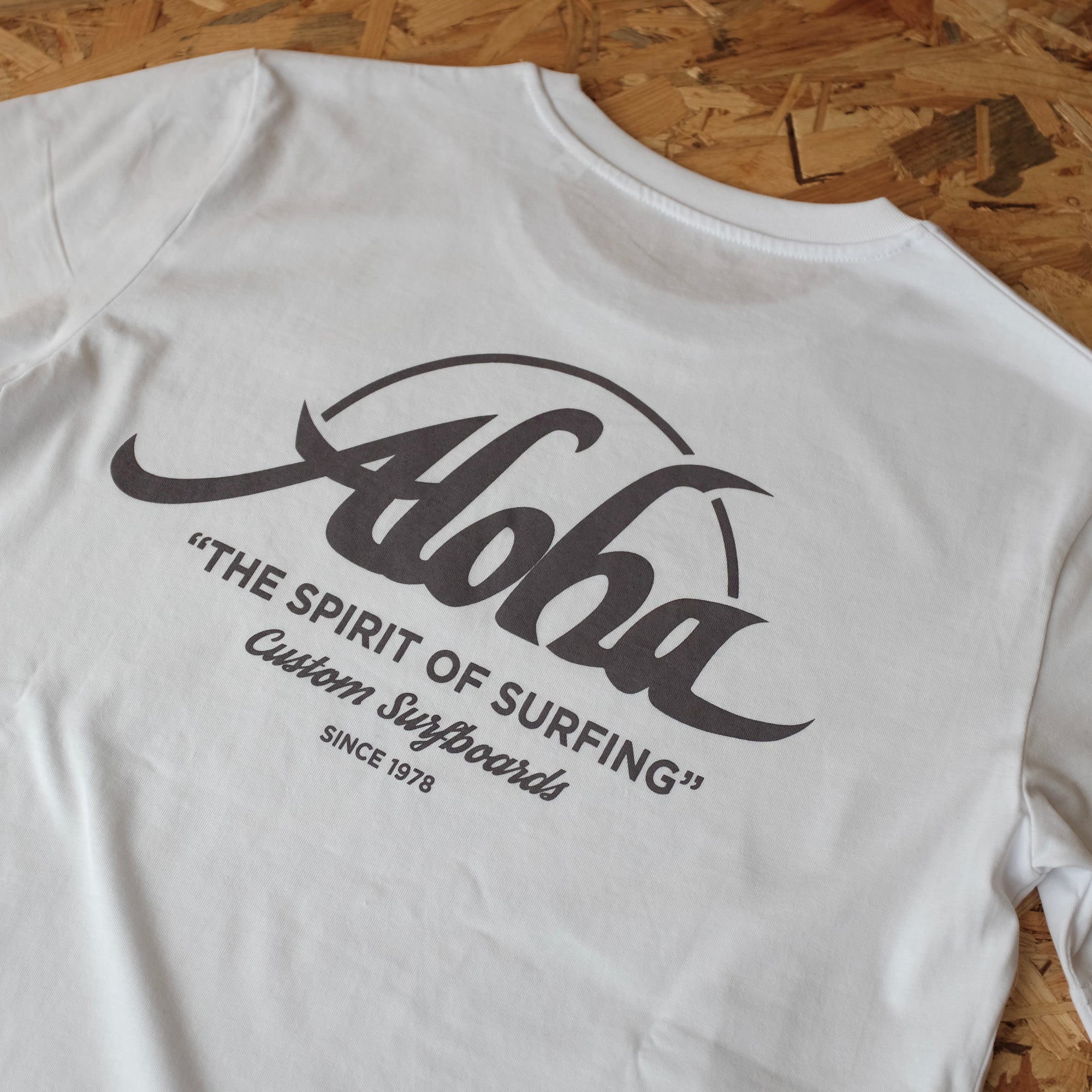 Aloha Custom Surfboards T-Shirt - Unisex Short Sleeve Tee - White - ManGo Surfing