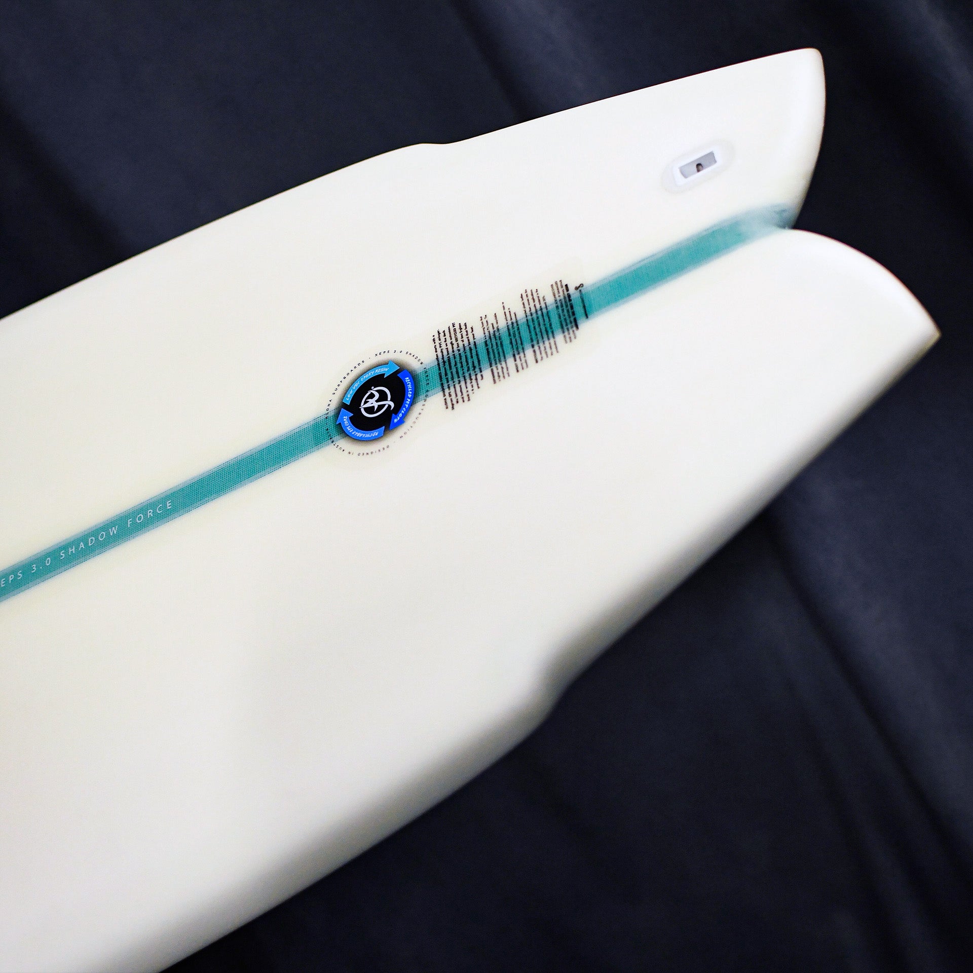 Aloha S Flyer 5F Future Shadow Force Surfboard - 6&#39;6 - Clear/Aqua Stringer