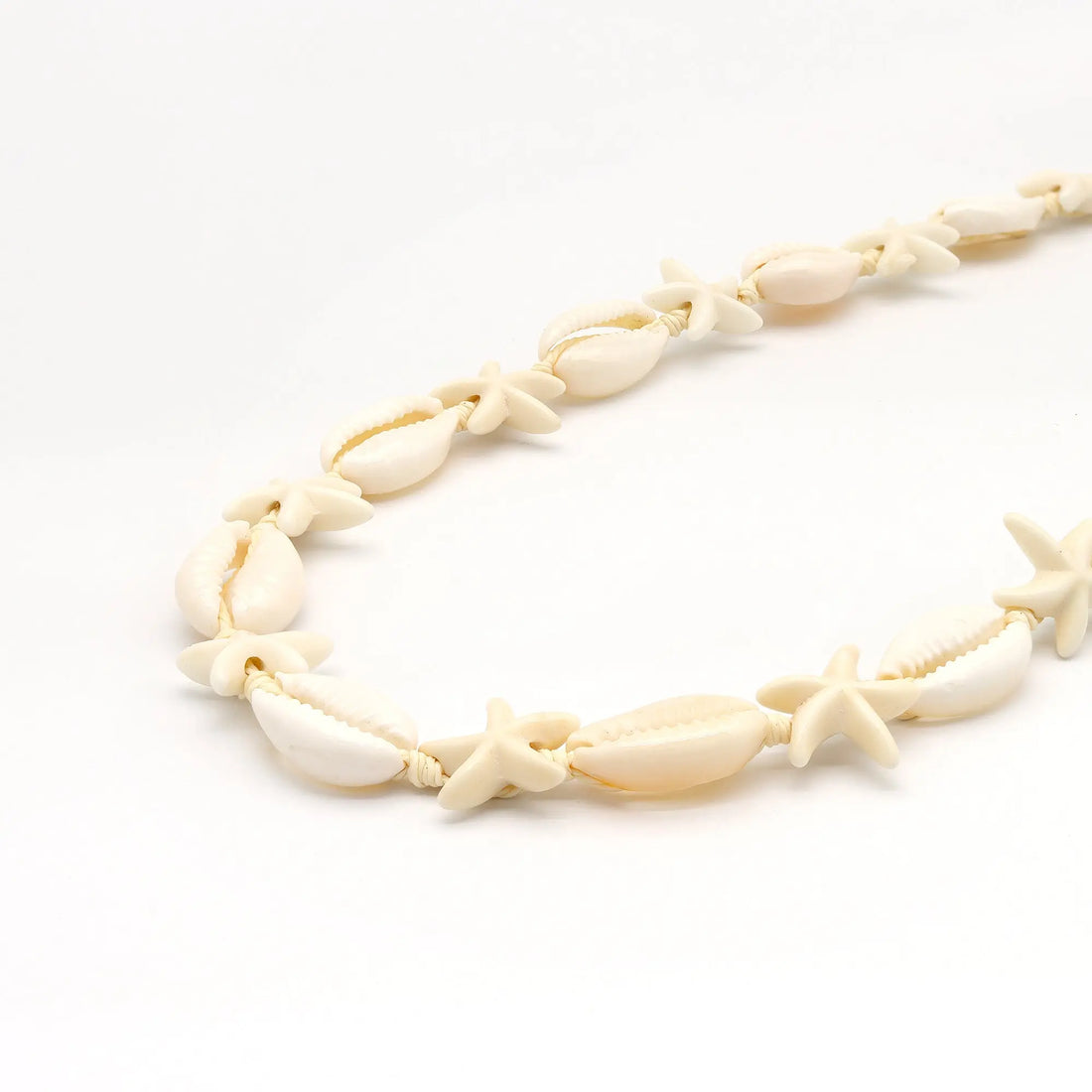 Pineapple Island Kahakai Cowrie Shell and Starfish Necklace - White