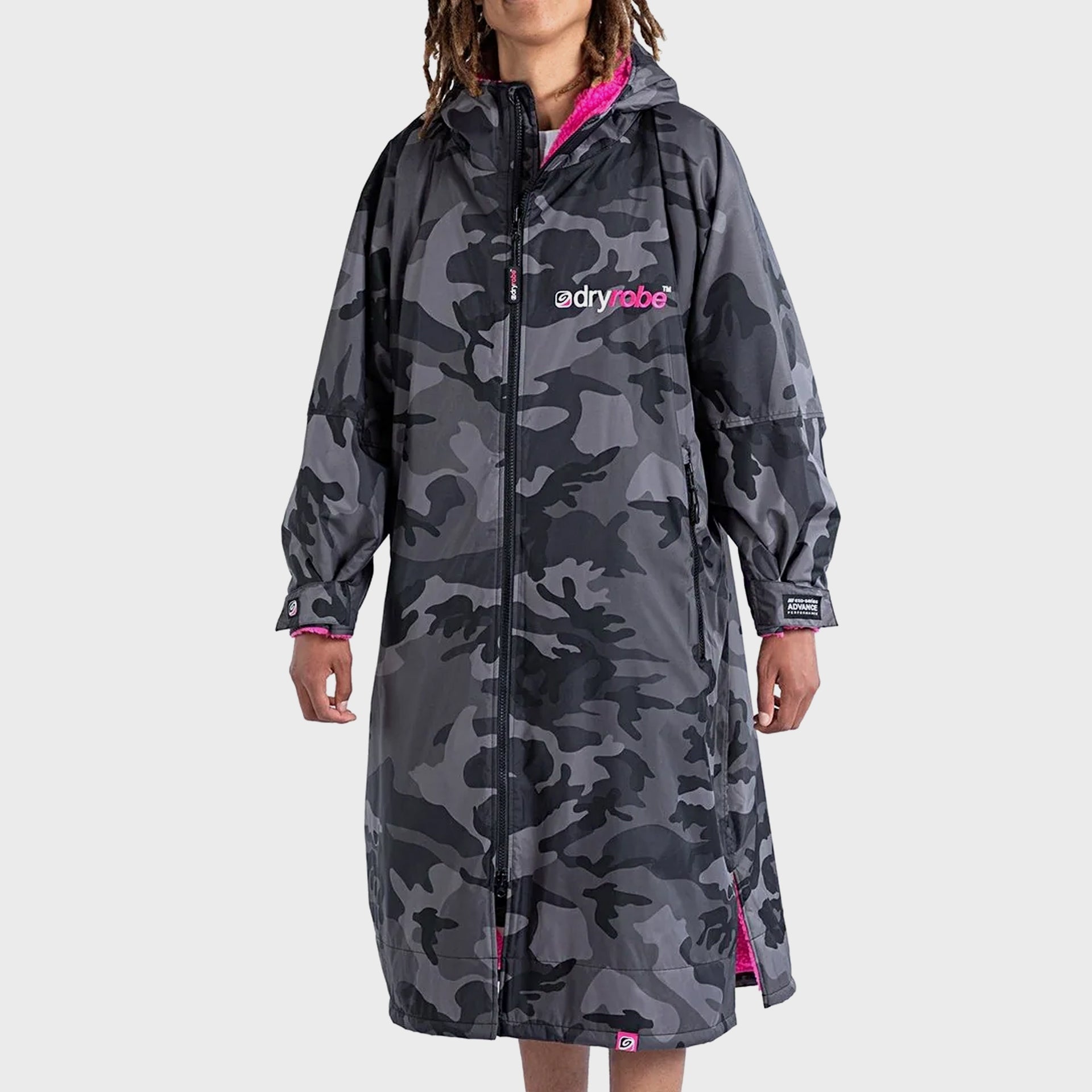 Dryrobe Adults Advance Long Sleeve Dryrobe - Black Camouflage/Pink - ManGo Surfing