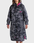 Dryrobe Adults Advance Long Sleeve Dryrobe - Black Camouflage/Pink - ManGo Surfing