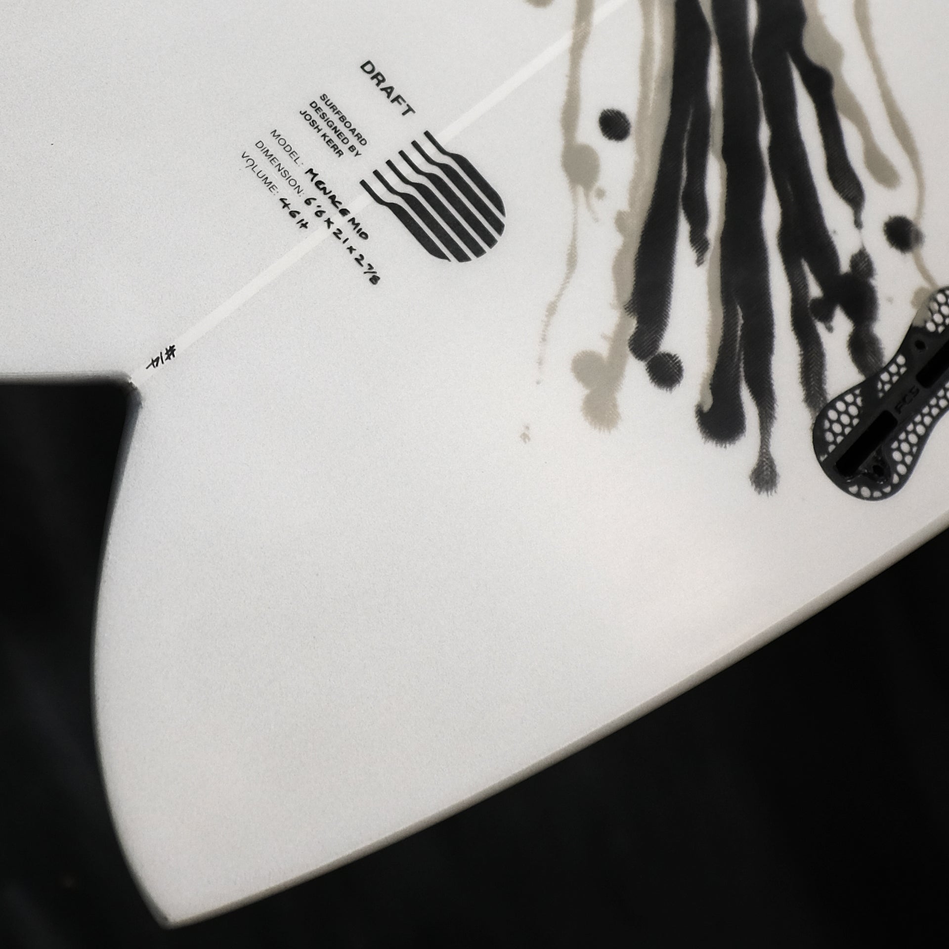 Draft Surf Menace Mid Twin Fin 6&#39;6 (FCSII)