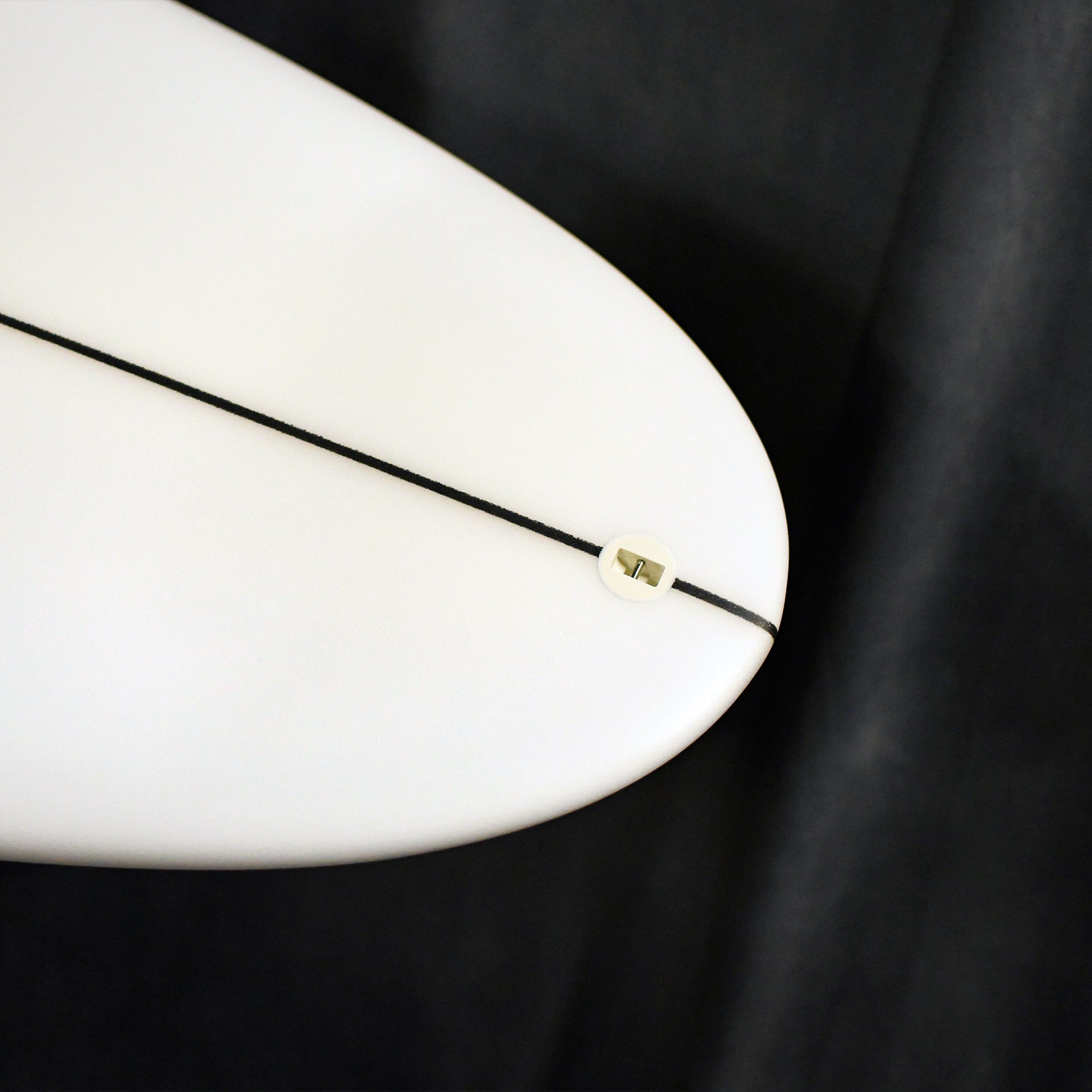 Fourth Surfboards Chilli Bean Hybrid (5 x Fin - Quad Thruster 2+1) Mini-Mid Surfboard