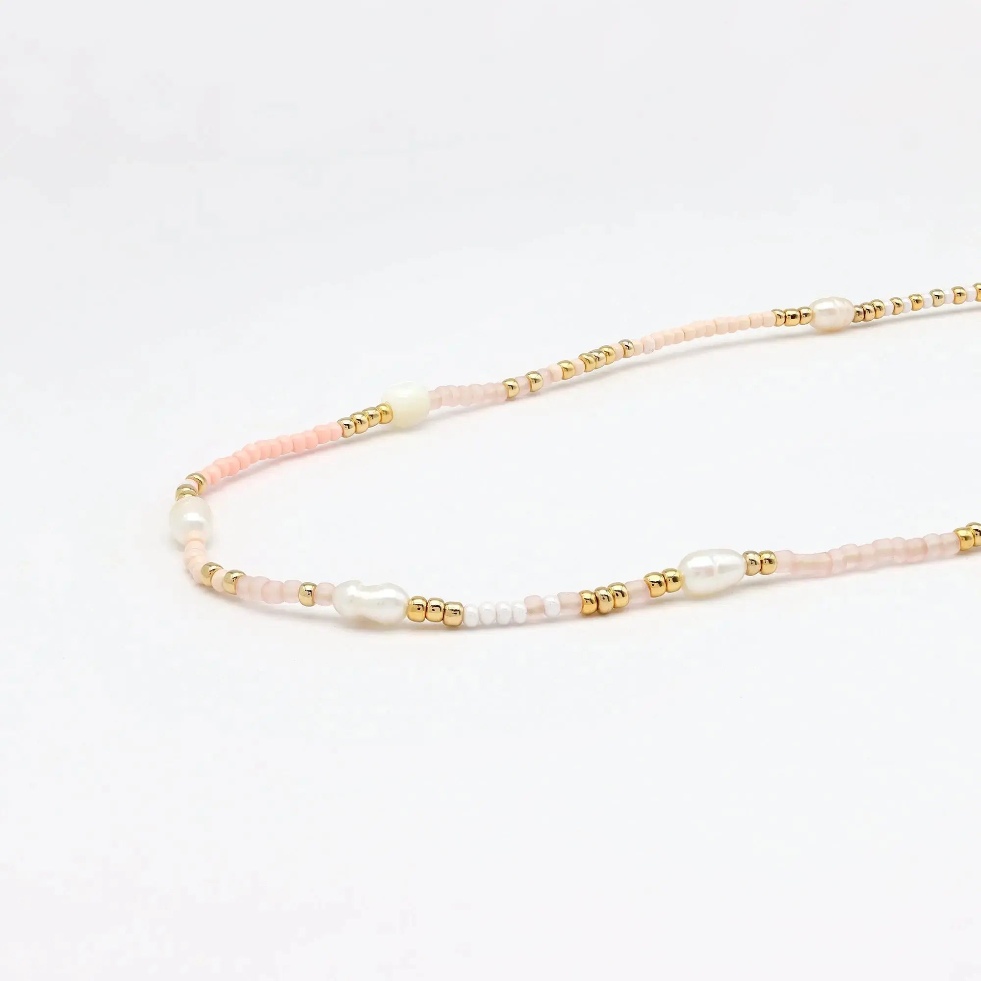 Pineapple Island Giada Cinta Pearl Beaded Surf Necklace - Pink/White/Gold