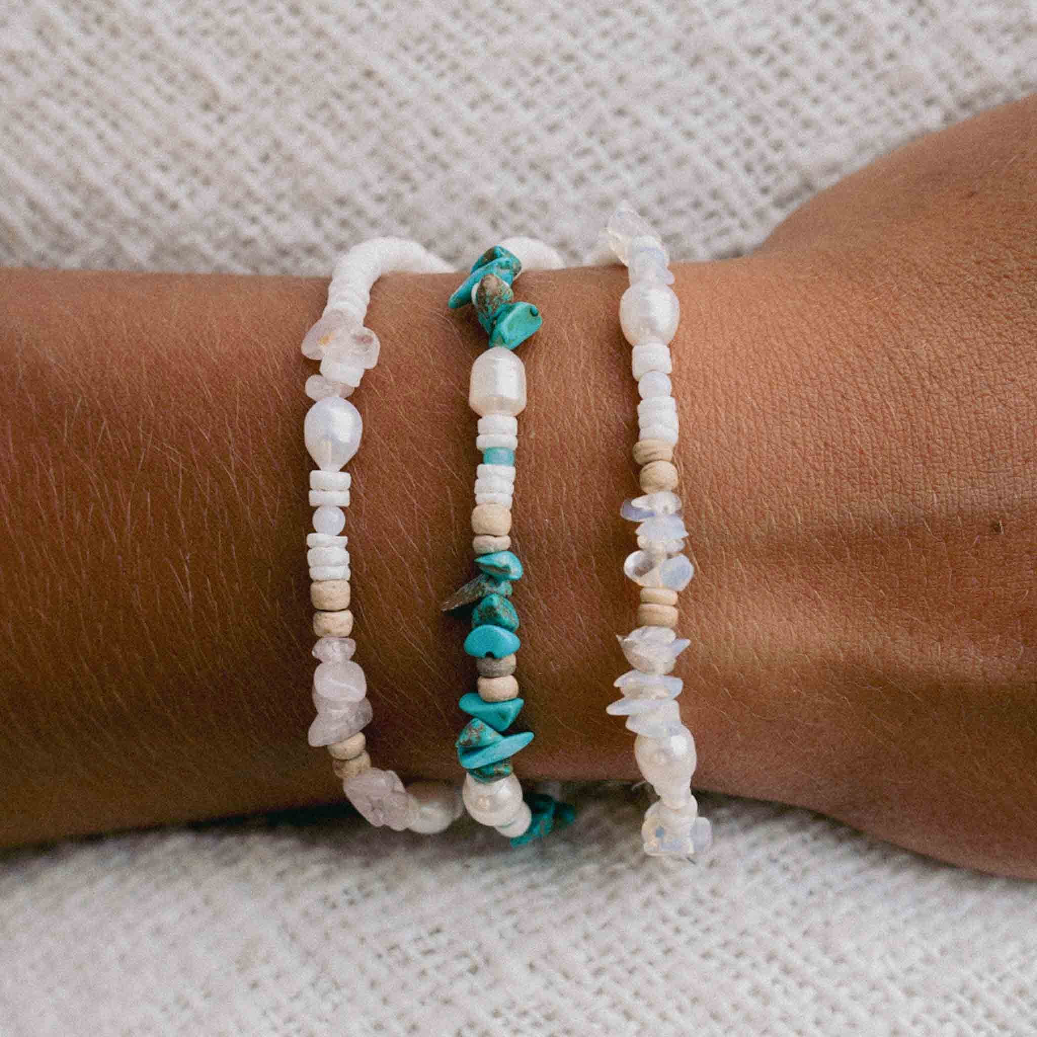 Pineapple Island Love is Here Natural Stone, Pearl &amp; Shell Bracelet - Pink/White