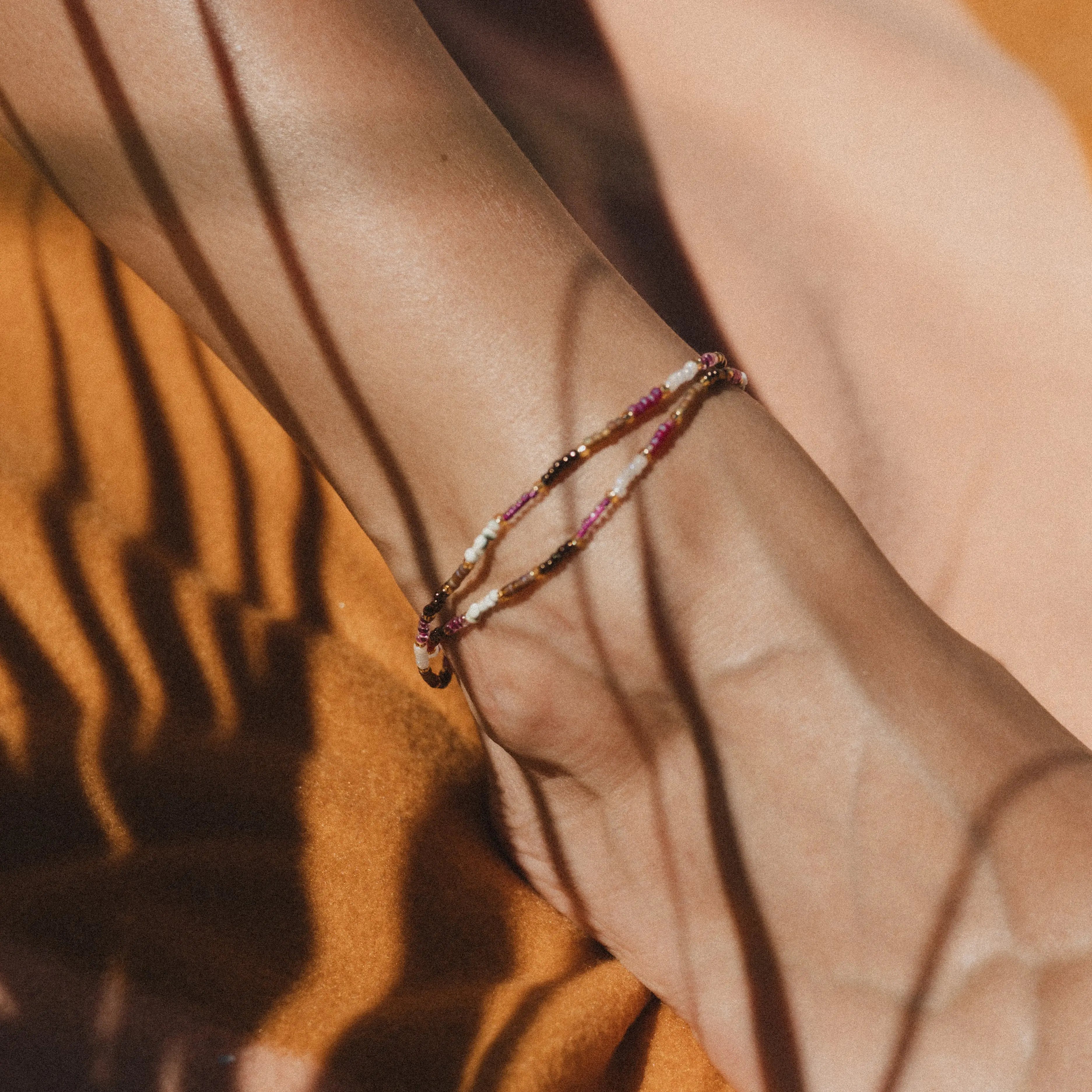 Pineapple Island Berkilau Warm Tone Beaded Anklet - Pink/Brown/Gold