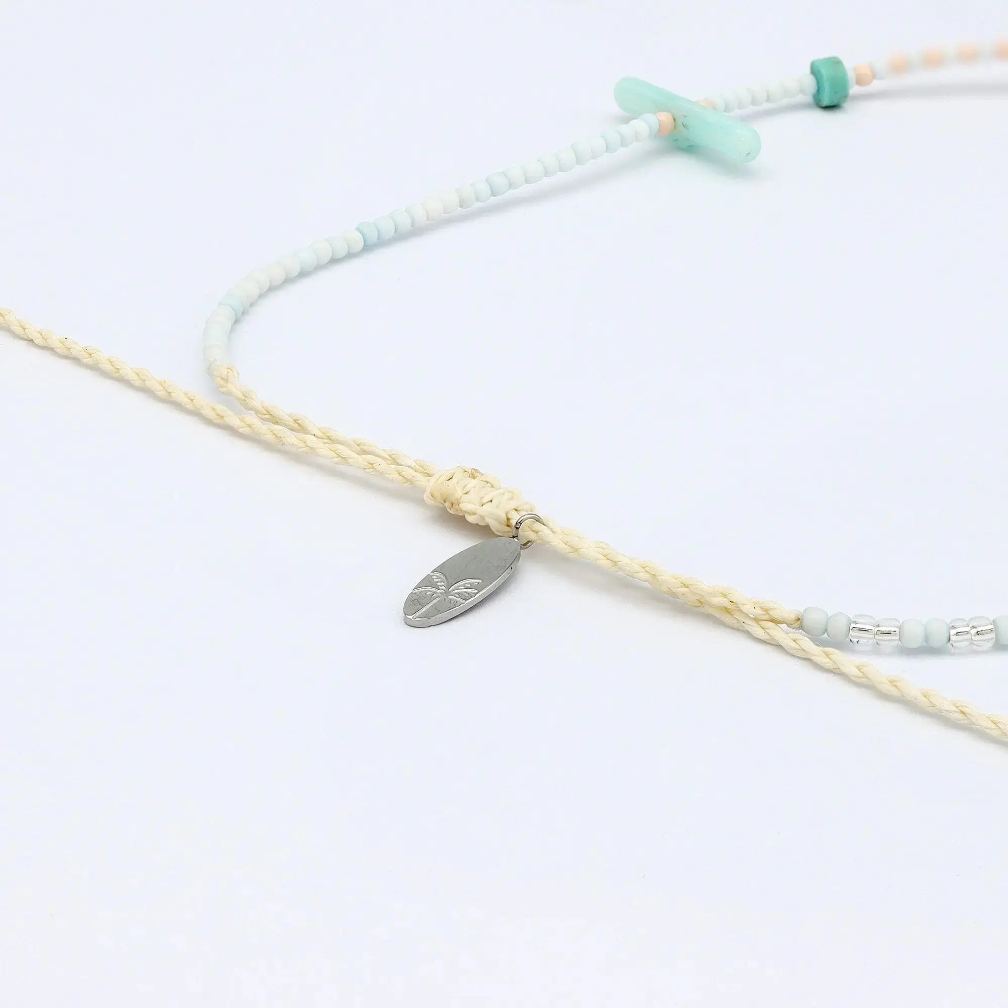 Pineapple Island Mimpi Dainty Beaded Necklace - Pink/Blue