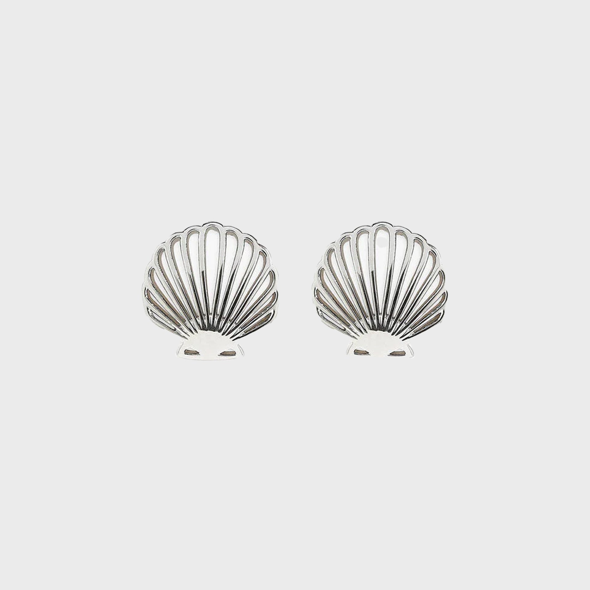 Pura Vida Delicate Shell Stud Earrings - Silver - ManGo Surfing