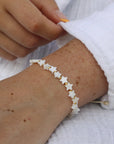 Pineapple Island Surgawi Mother of Pearl Star Bracelet - Cream/Gold