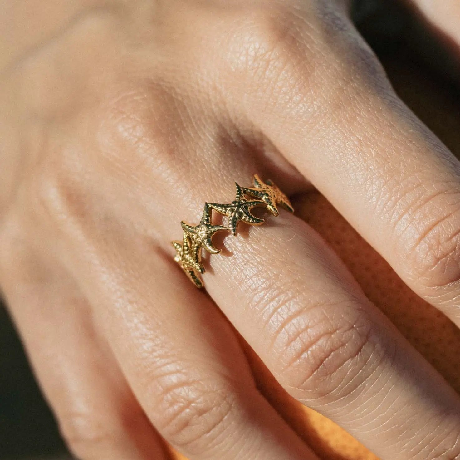 Pineapple Island Mokupuni Starfish Adjustable Ring - Gold
