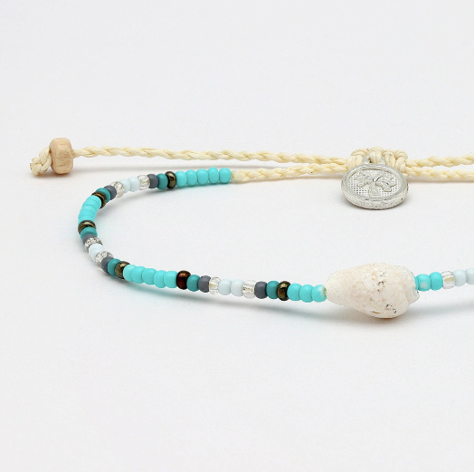 Pineapple Island Mauna Loa Shell Bracelet - Light Blue/Shell