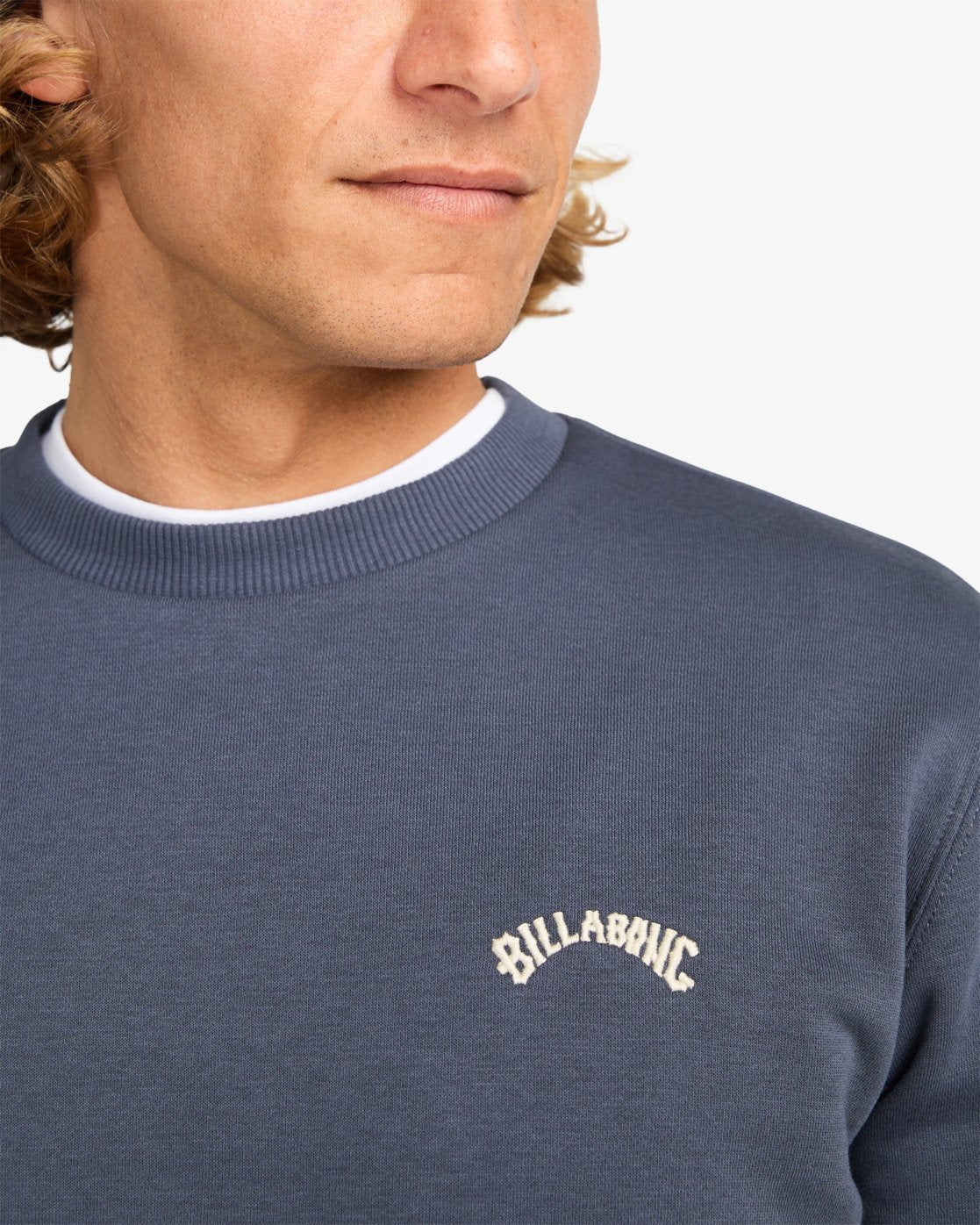 Billabong Mens Arch Crew Sweatshirt - Ombre Blue - ManGo Surfing