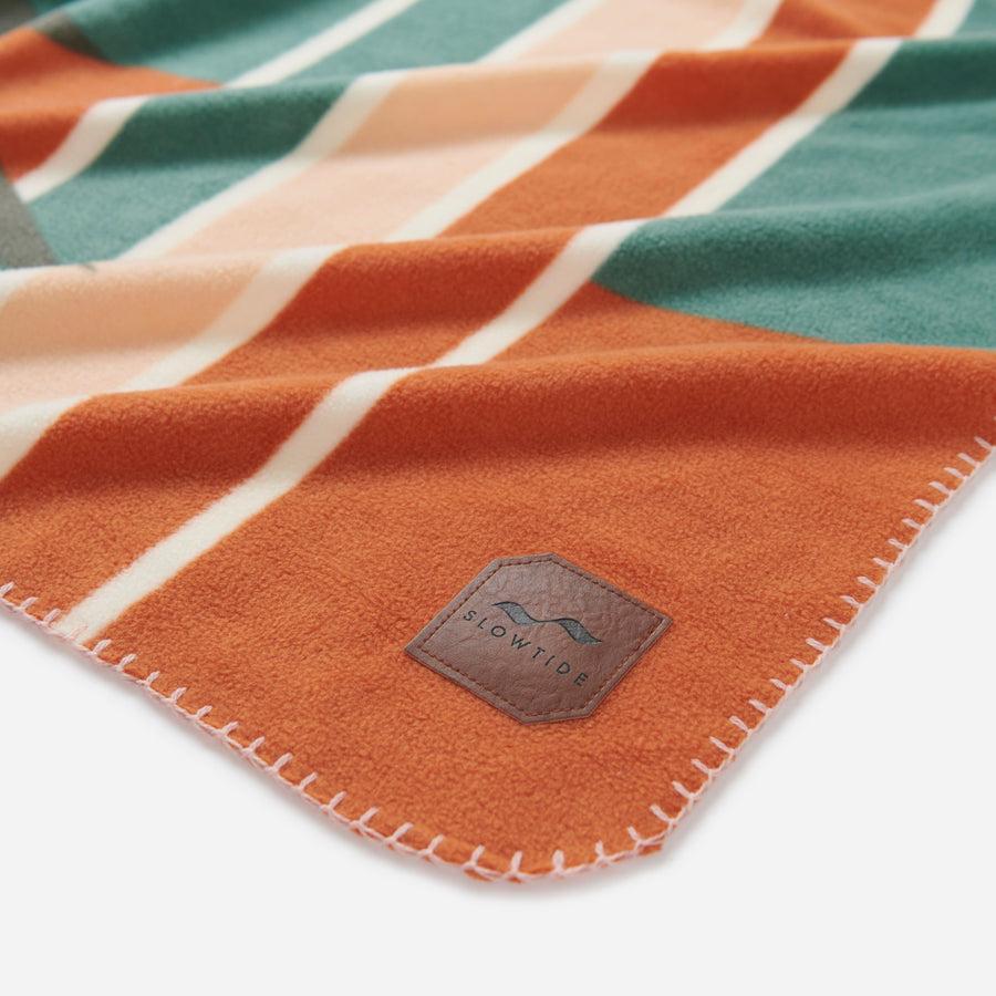 Slowtide 7 Sacred Fleece Blanket - Multicoloured