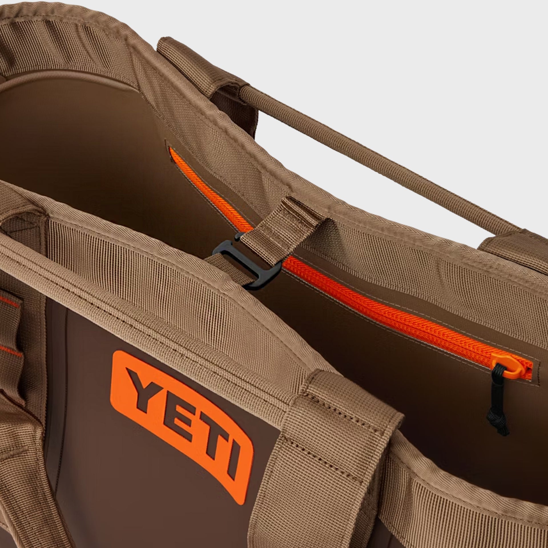 Yeti Camino 35 Carryall - Wetlands