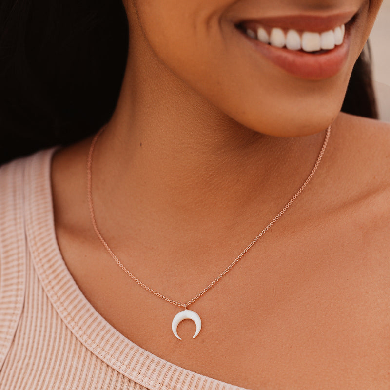 Pearl Crescent Mood Necklace - Rose Gold - ManGo Surfing