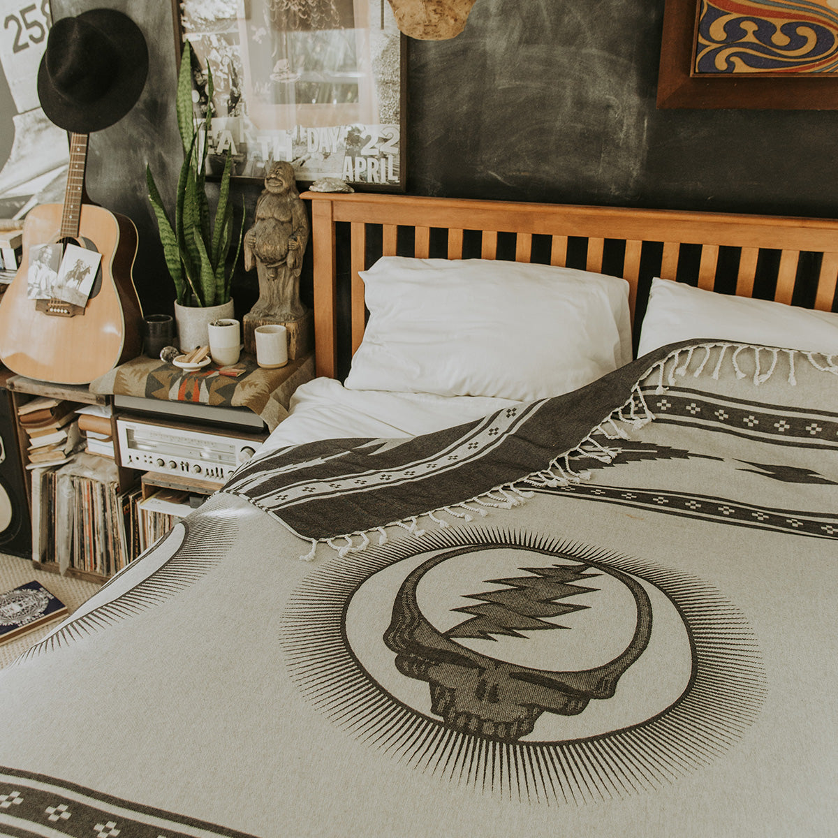 Fillmore | Natural | Throw Blanket - ManGo Surfing